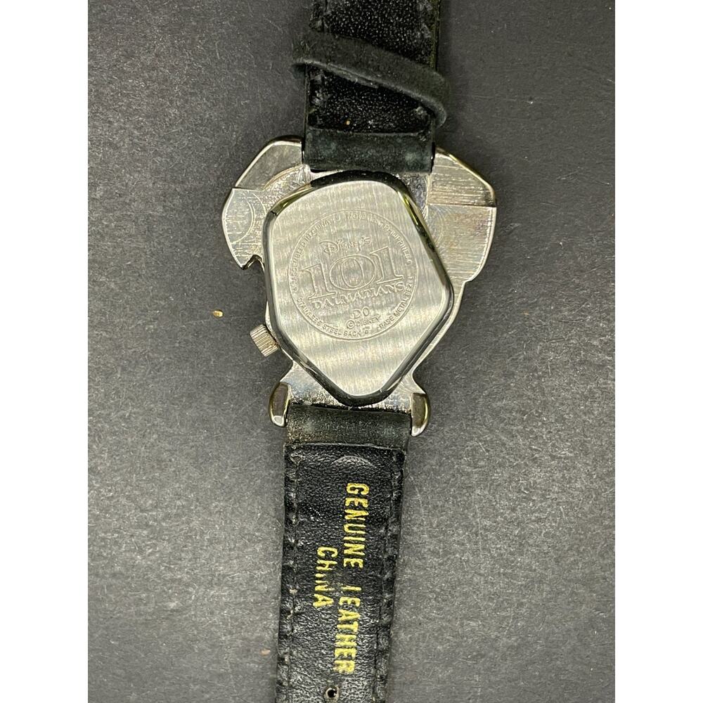Vintage 90’s Silver Tone Timex 101 Dalmatians Dog Face Novelty Watch Collectors - Picture 10 of 10